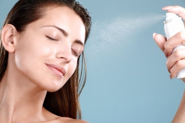 Bạn biết gì về xịt khoáng nano?