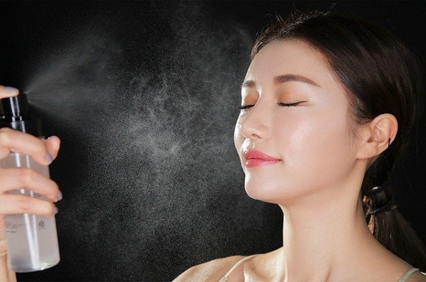 Những điều bạn cần biết khi sử dụng xịt khoáng